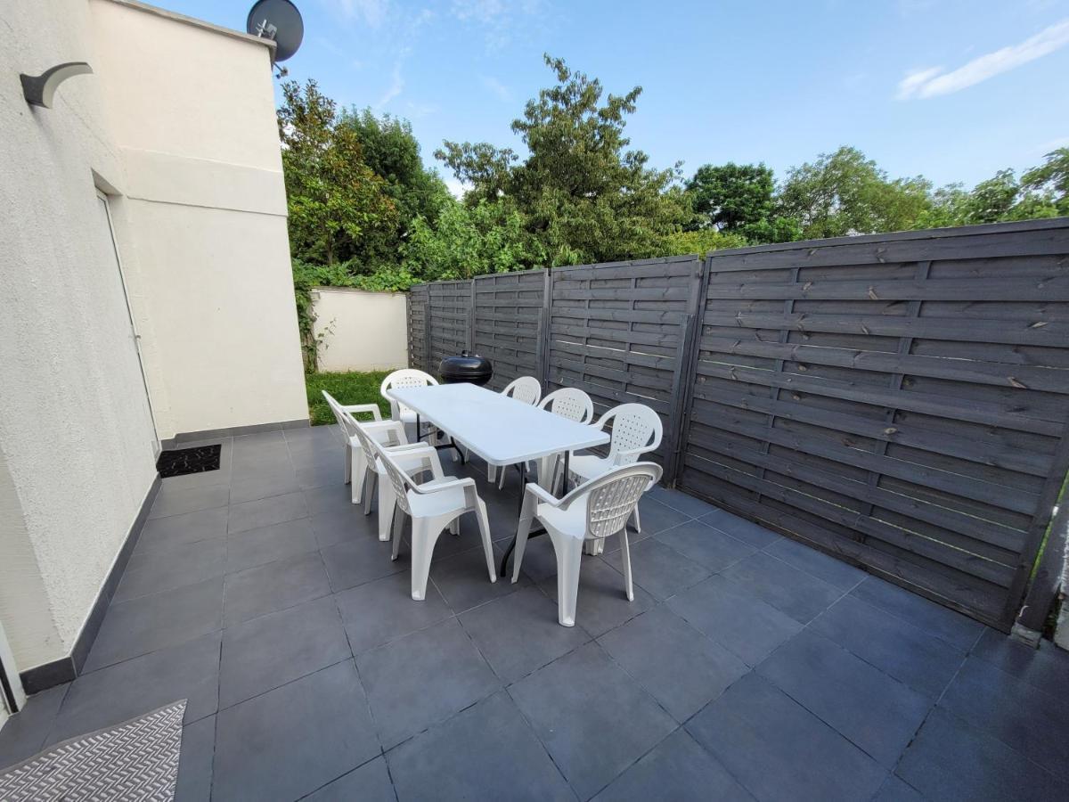 100M2 2 Chambres 8 Personnes - Grand Parking Et Terrasse Privee - Proche Cdg-Parc Expositions-Paris-Asterix-Disney Villepinte  Buitenkant foto