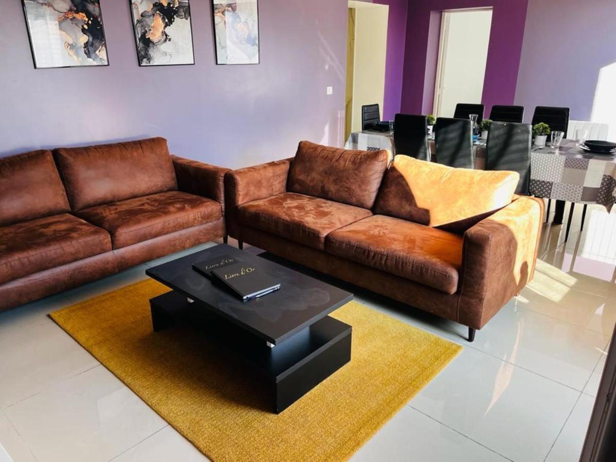 100M2 2 Chambres 8 Personnes - Grand Parking Et Terrasse Privee - Proche Cdg-Parc Expositions-Paris-Asterix-Disney Villepinte  Buitenkant foto