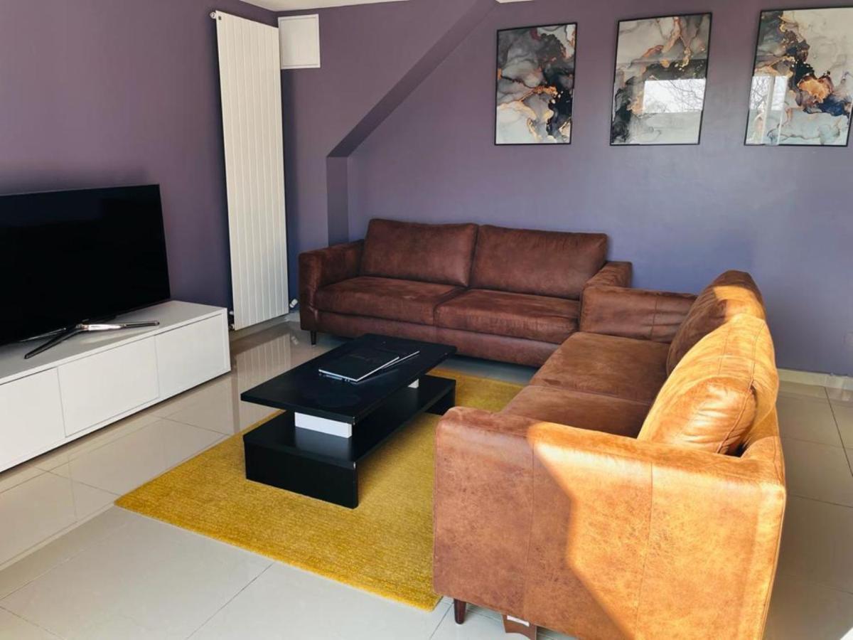 100M2 2 Chambres 8 Personnes - Grand Parking Et Terrasse Privee - Proche Cdg-Parc Expositions-Paris-Asterix-Disney Villepinte  Buitenkant foto